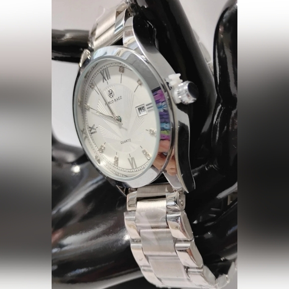 Pablo Raez Men's Quartz Wristwatch Silver Tone Stainless Steel 30m NEW - Picture 3 of 10